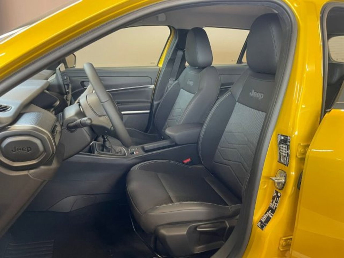 Jeep Avenger 1.2 turbo Longitude fwd 100cv (11)