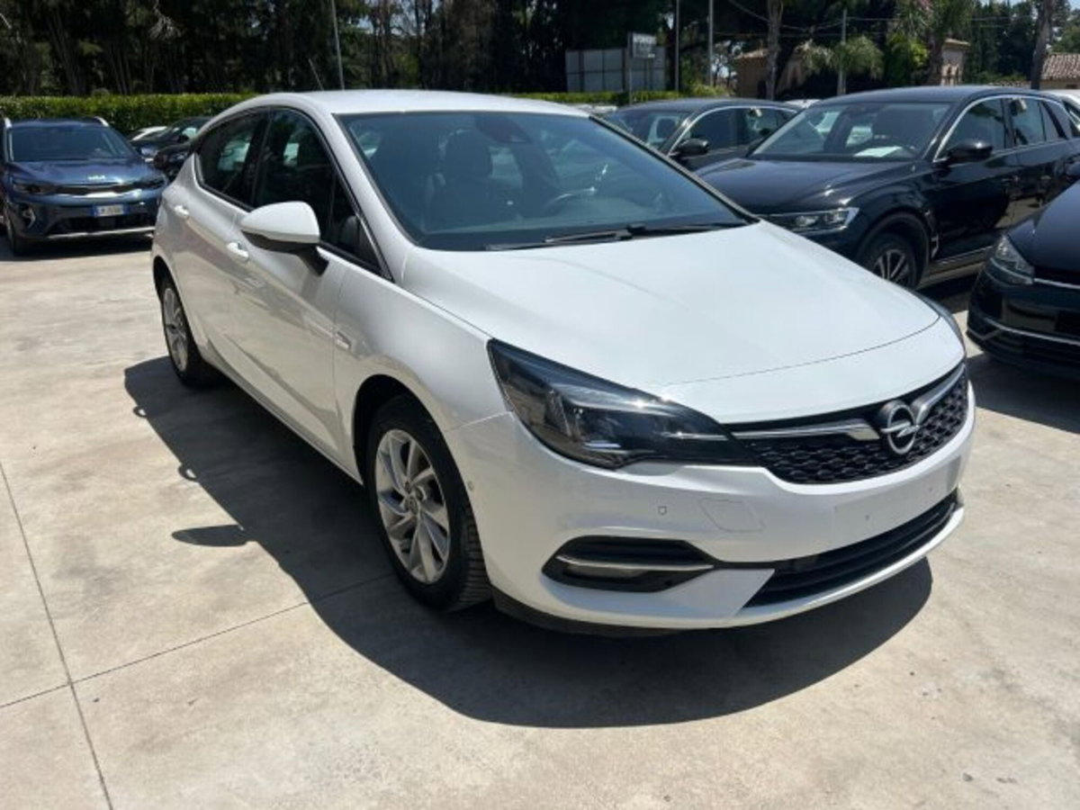 Opel Astra 1.5 CDTI 105 CV S&S 5 porte Business Elegance (3)