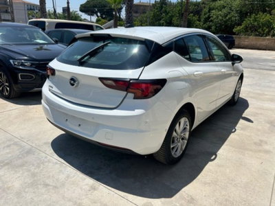 Opel Astra 1.5 CDTI 105 CV S&S 5 porte Business Elegance (4)