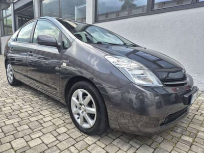 Toyota Prius 1.5i 16V usata