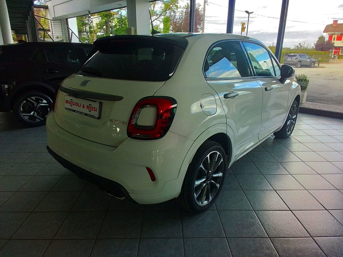 Fiat 500X 1.5 t4 hybrid Sport 130cv dct (2)