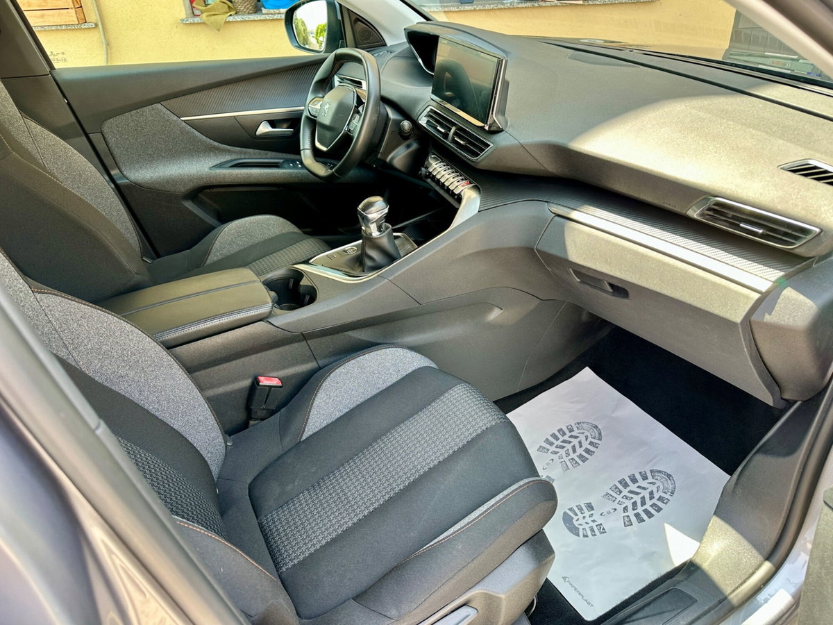 Peugeot 3008 BlueHDi 130 S&S EAT8 Active Pack (13)