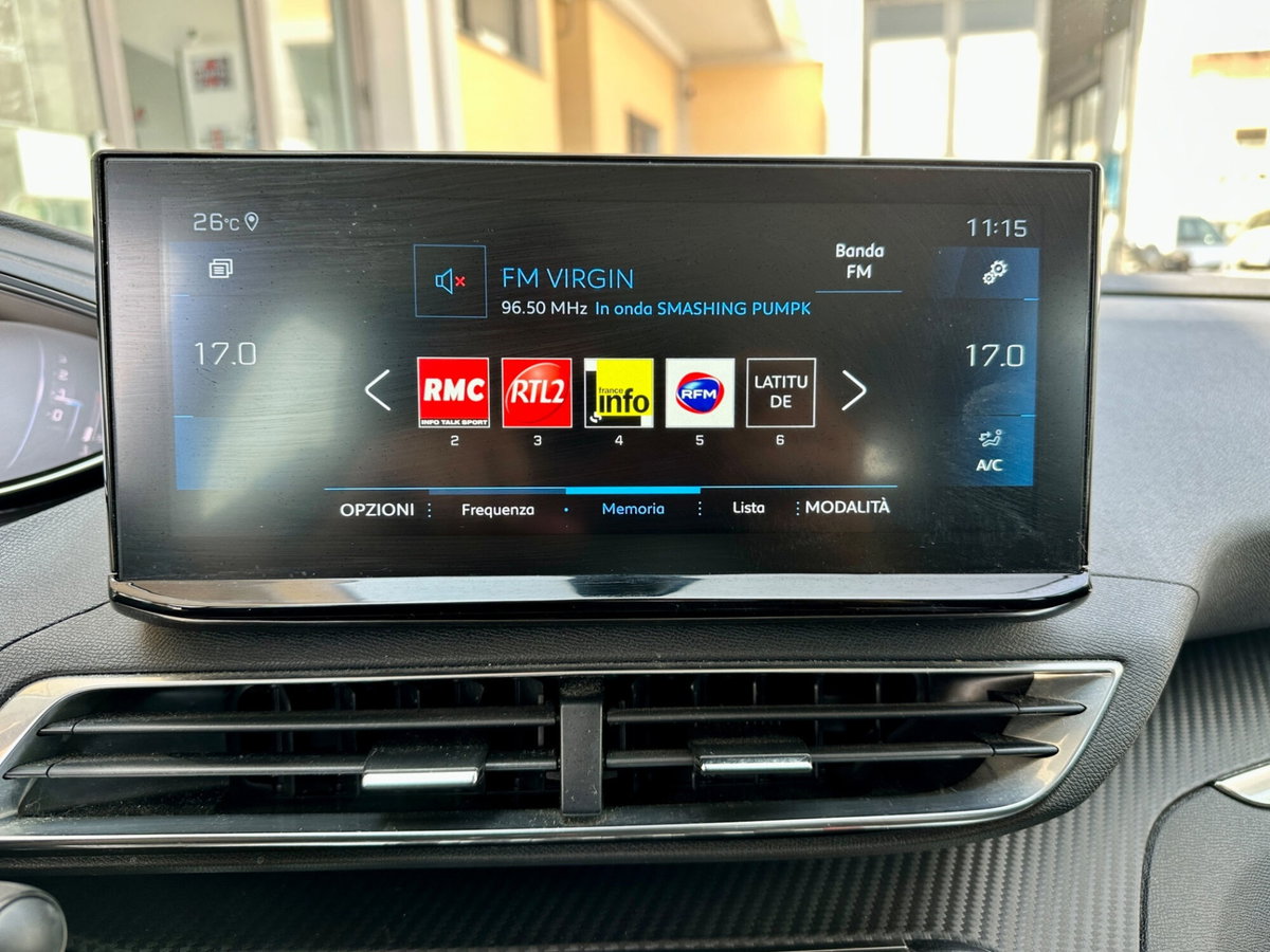 Peugeot 3008 BlueHDi 130 S&S EAT8 Active Pack (19)