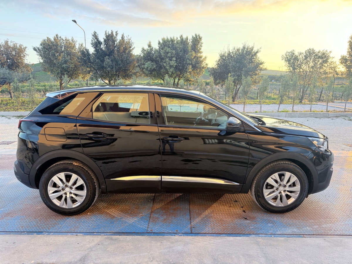 Peugeot 3008 BlueHDi 130 S&S Allure (4)