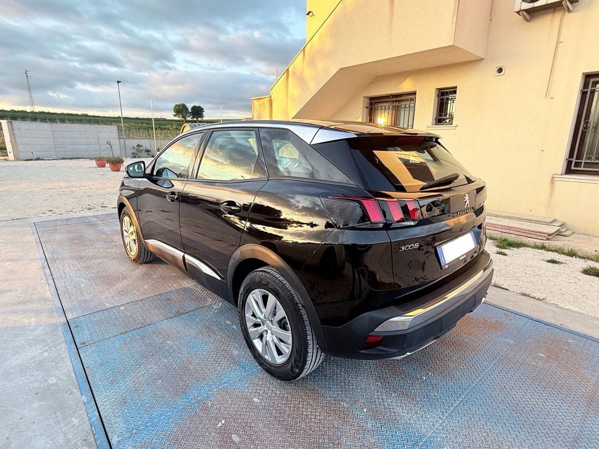 Peugeot 3008 BlueHDi 130 S&S Allure (7)