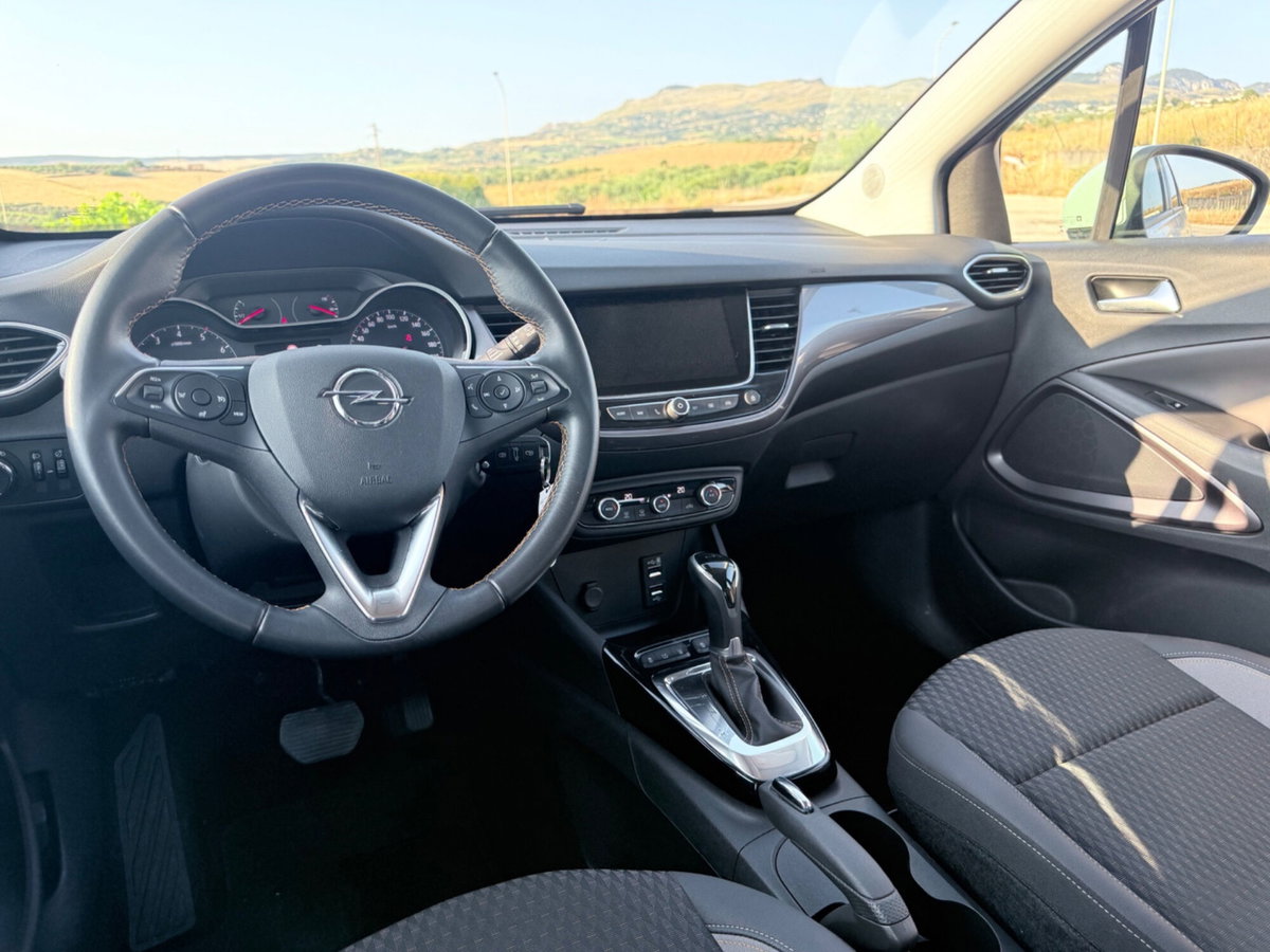 Opel Crossland X 1.5 ECOTEC D 120 CV Start&Stop aut. Ultimate (10)