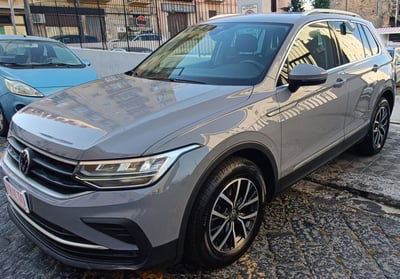 Volkswagen Tiguan 2.0 TDI 150 CV SCR DSG 4MOTION R-Line usata