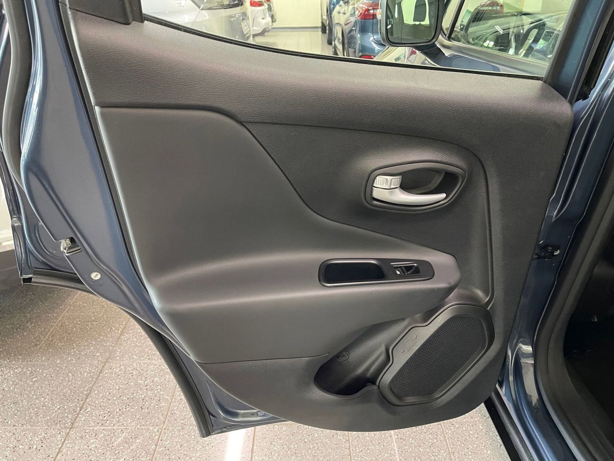 Jeep Renegade 1.0 T3 Limited (10)
