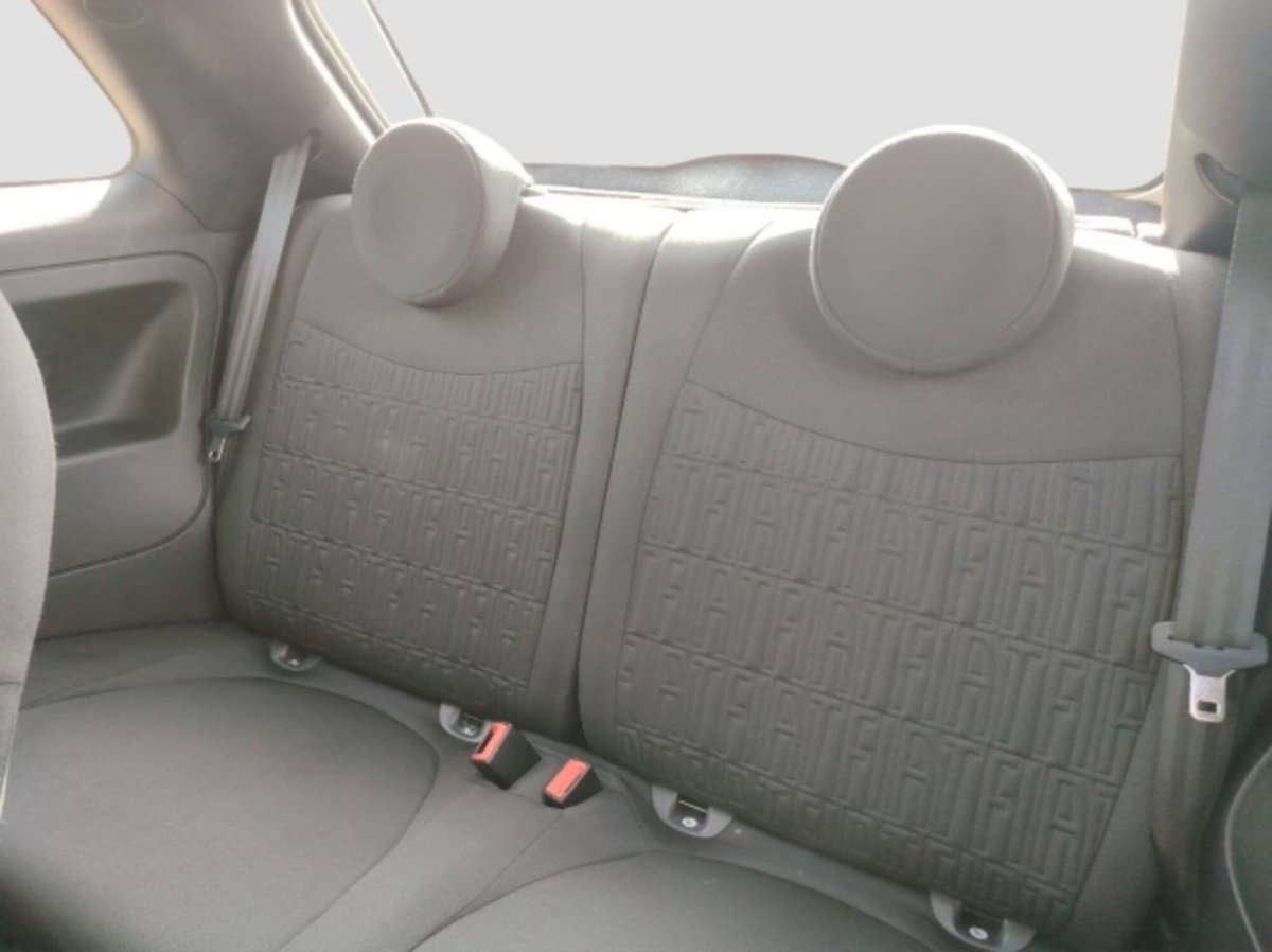 Fiat 500 1.0 hybrid Dolcevita 70cv (13)