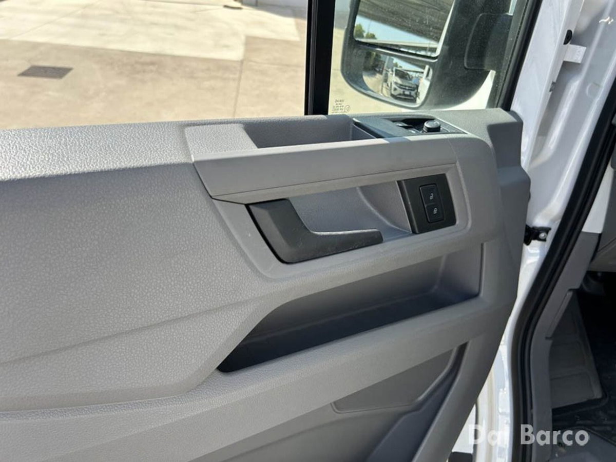 Volkswagen Veicoli Commerciali Crafter Furgone 30 2.0 TDI PM-TM Furgone Business (12)