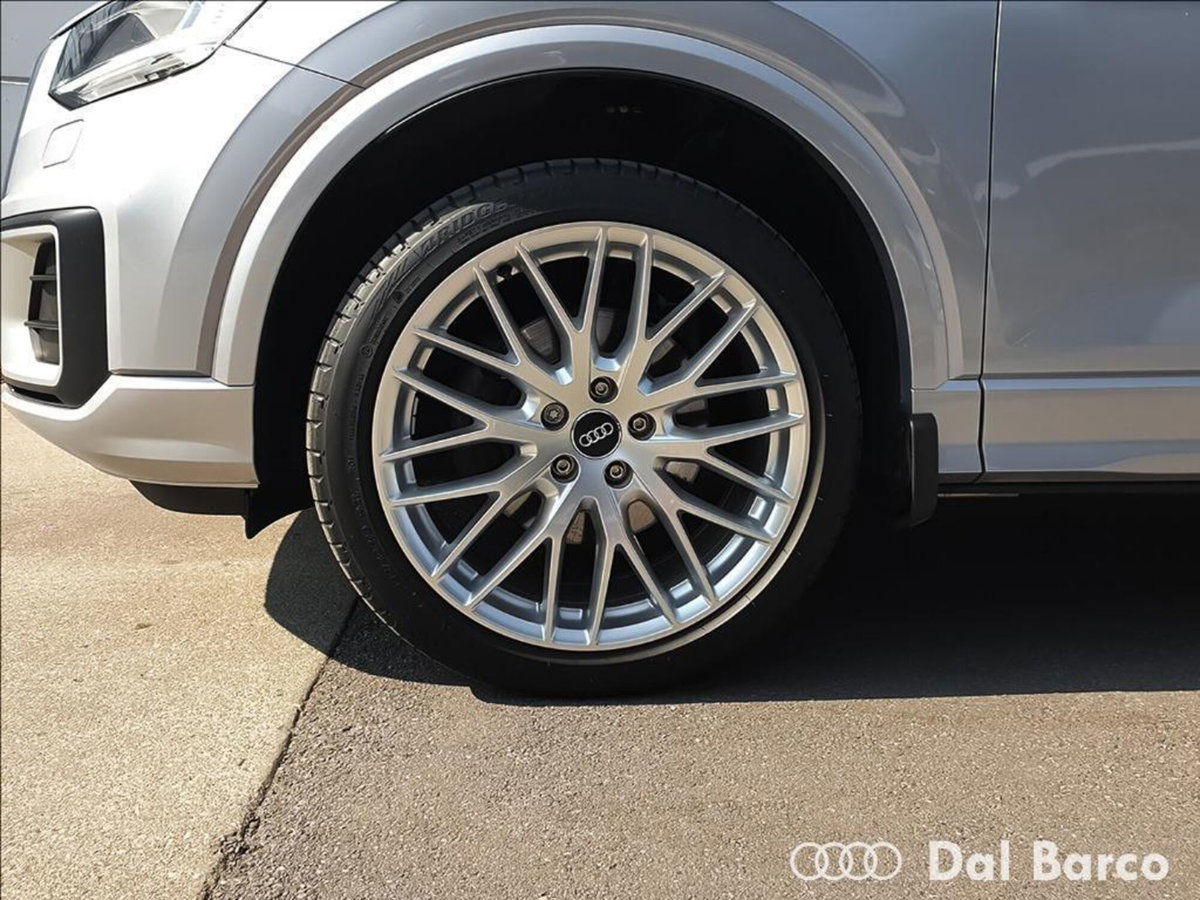 Audi Q2 Q2 1.0 TFSI (10)