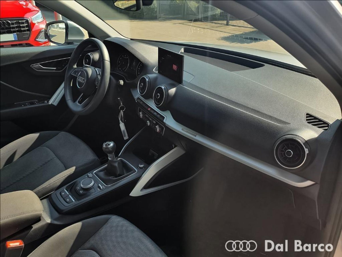 Audi Q2 Q2 1.0 TFSI (14)