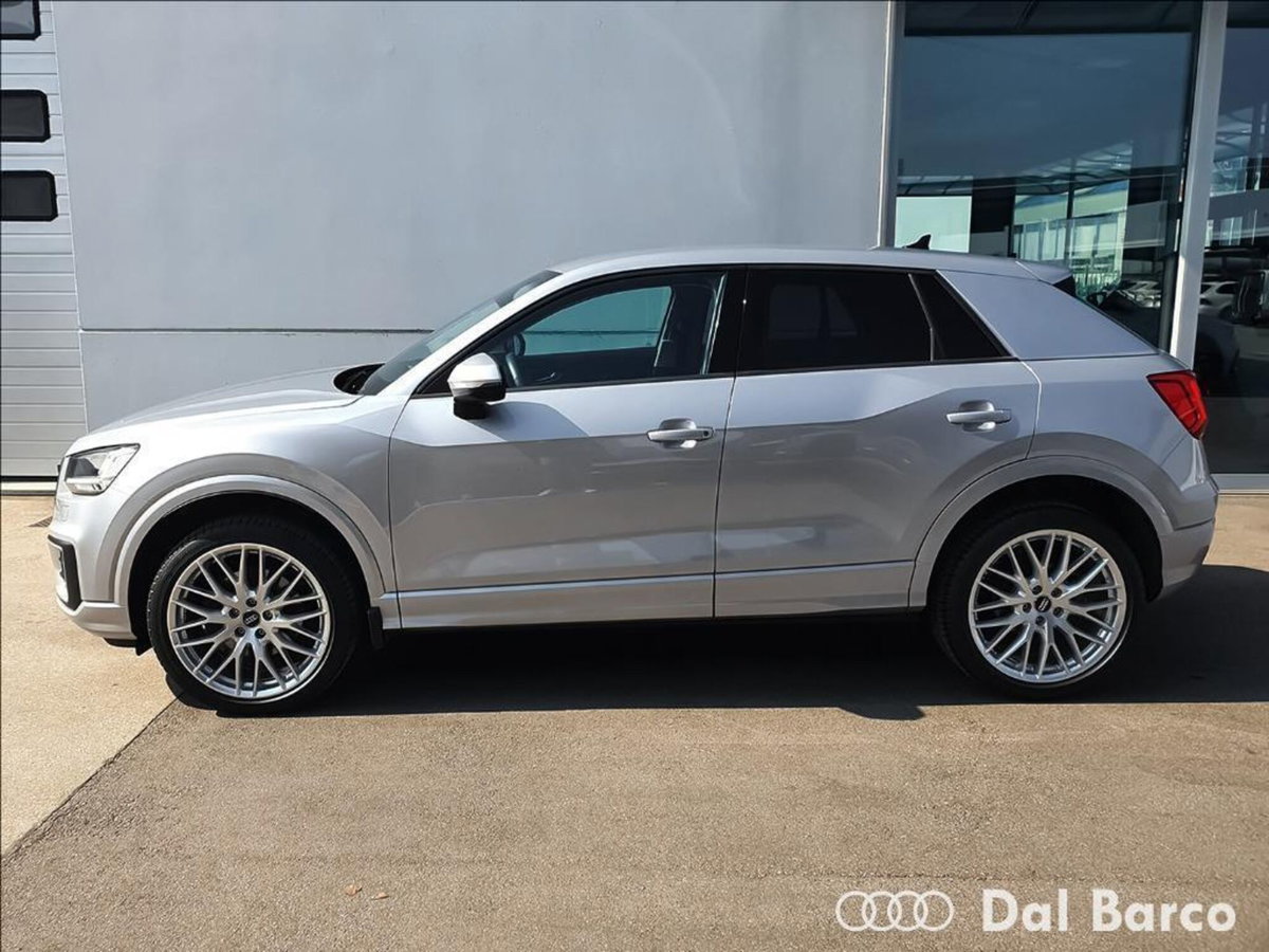 Audi Q2 Q2 1.0 TFSI (4)