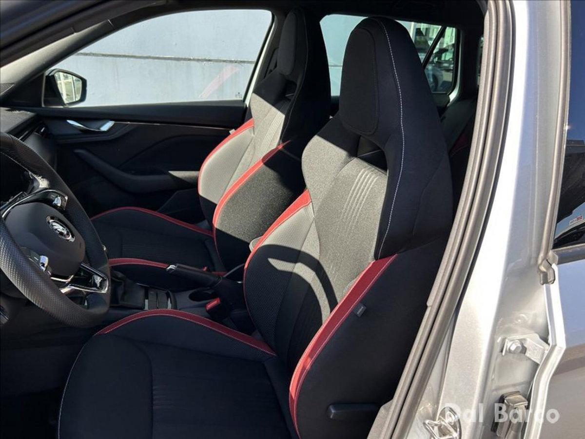 Skoda Kamiq 1.0 TSI 110 CV Monte Carlo (13)
