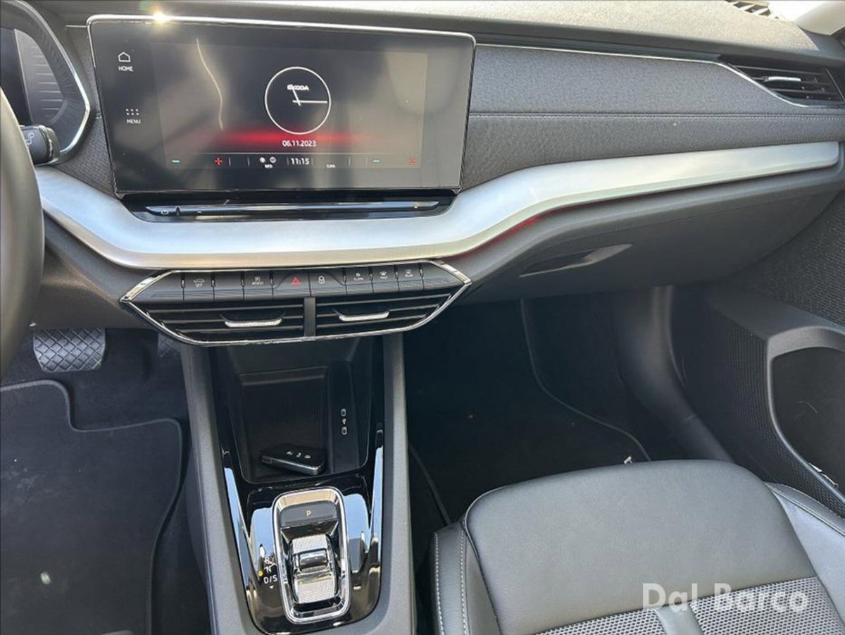 Skoda Octavia 2.0 TDI EVO SCR 150 CV DSG Sportline (18)