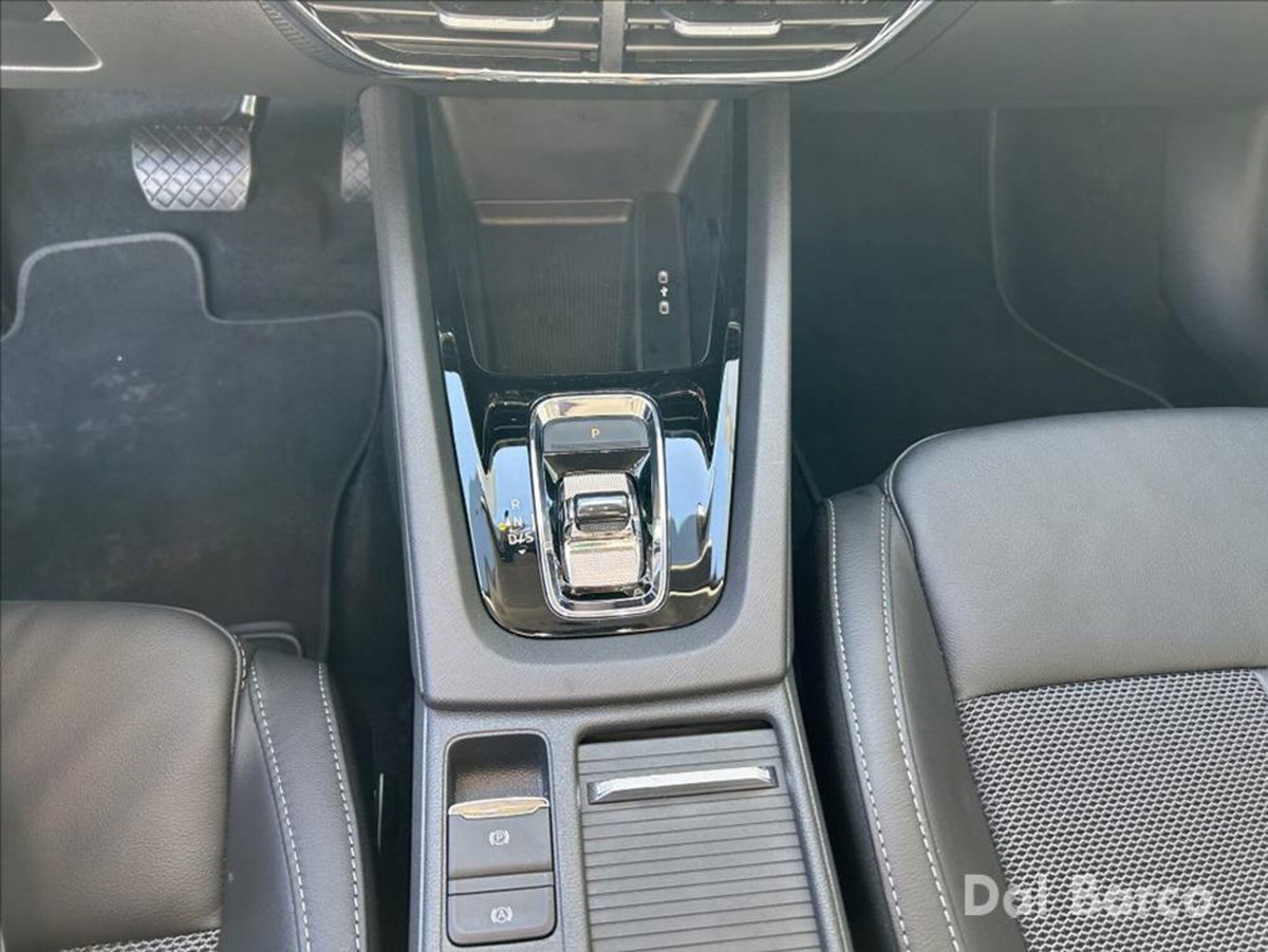 Skoda Octavia 2.0 TDI EVO SCR 150 CV DSG Sportline (20)