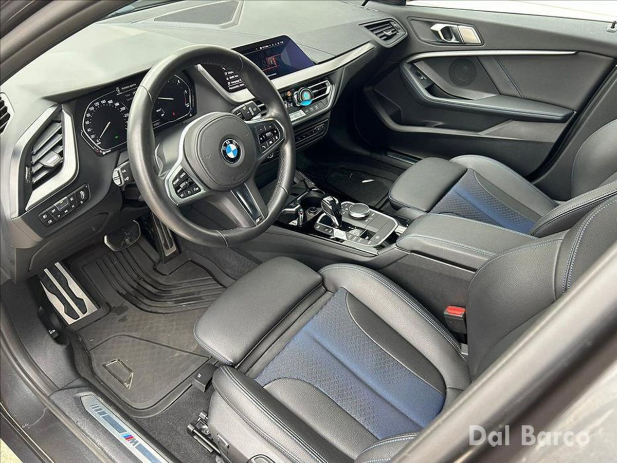 BMW Serie 1 116d 5p. Sport (11)