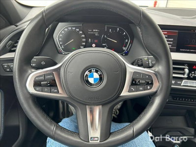 BMW Serie 1 116d 5p. Sport (16)