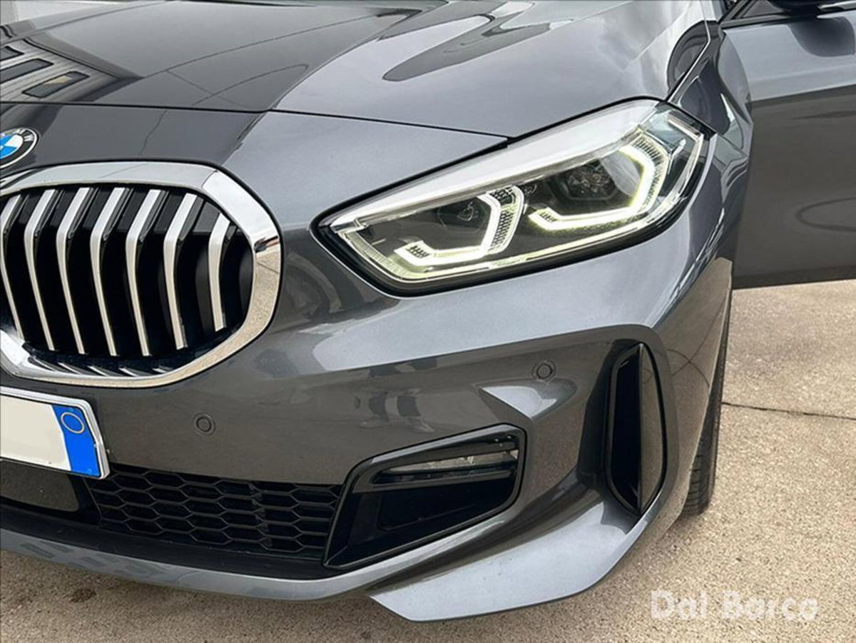 BMW Serie 1 116d 5p. Sport (7)