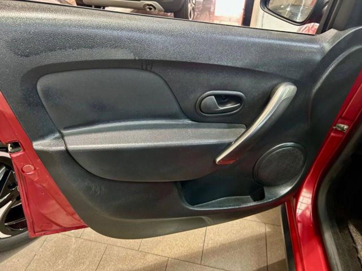 Dacia Sandero Stepway 1.5 dCi 8V 90CV Prestige (14)