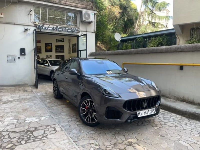 Maserati Grecale 2.0 mhev Modena 330cv auto