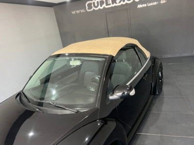Volkswagen New Beetle Cabrio TDI 101CV (12)