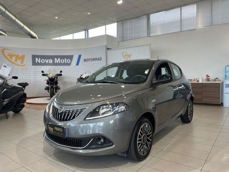 Lancia Ypsilon 1.0 FireFly 5 porte S&S Hybrid Silver Plus