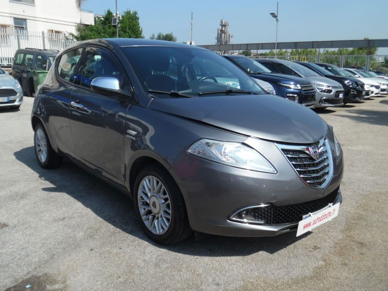 Lancia Ypsilon 1.3 MJT 16V 95 CV 5 porte S&S Gold