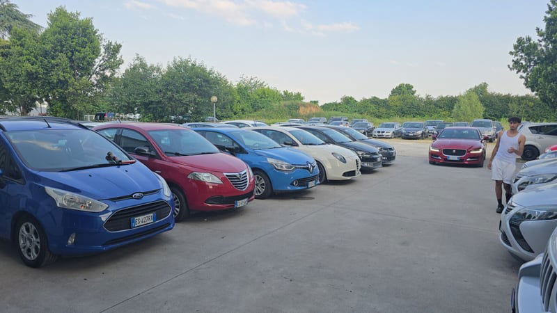 Peugeot 207 HDi 70CV 5p. Active
