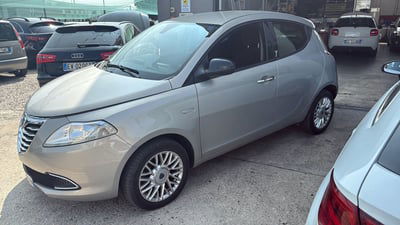 Lancia Ypsilon 1.2 69 CV 5 porte Elefantino usata