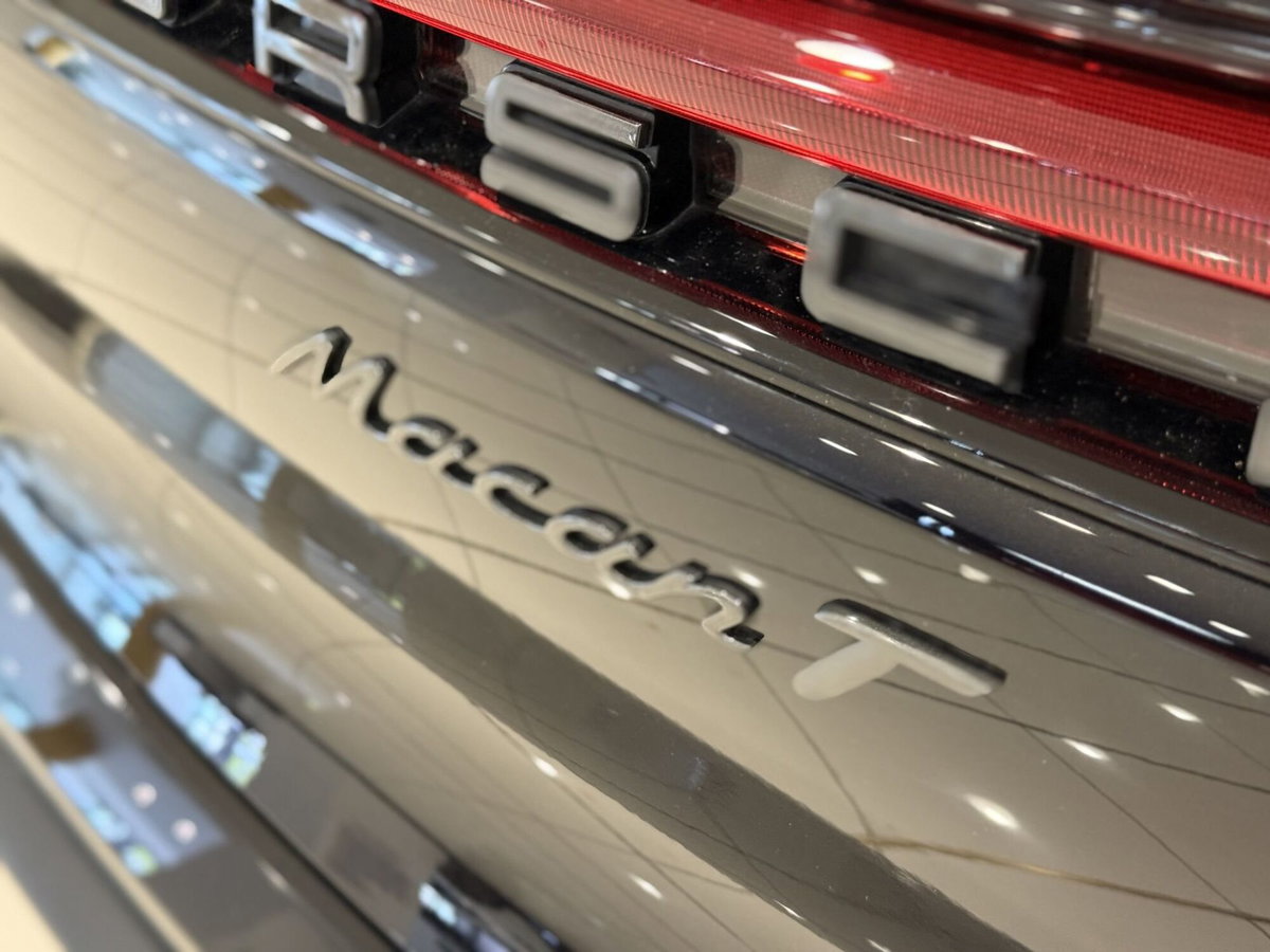 Porsche Macan 2.0 T 265cv pdk (19)