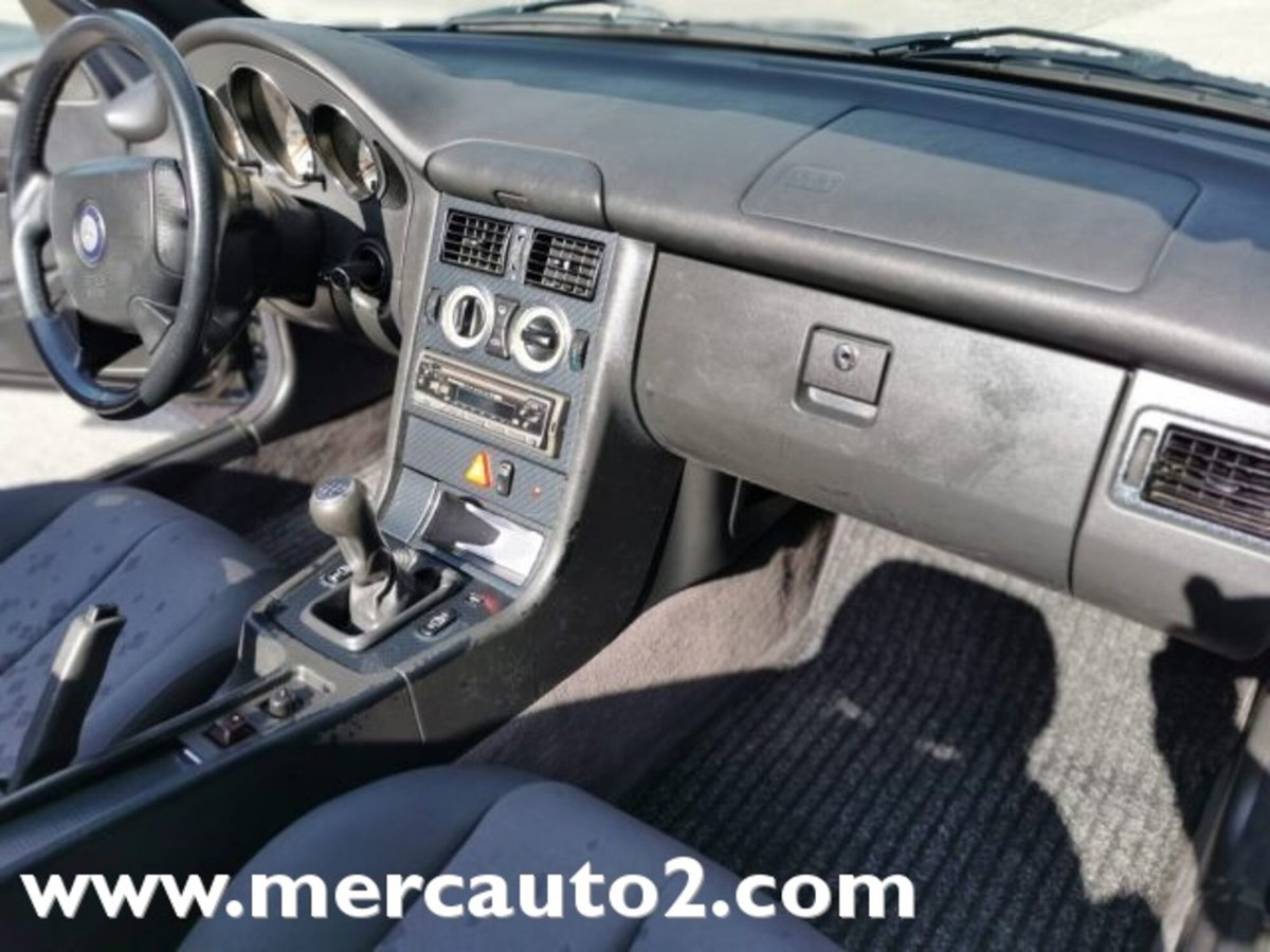 Mercedes-Benz SLK 200 cat (11)