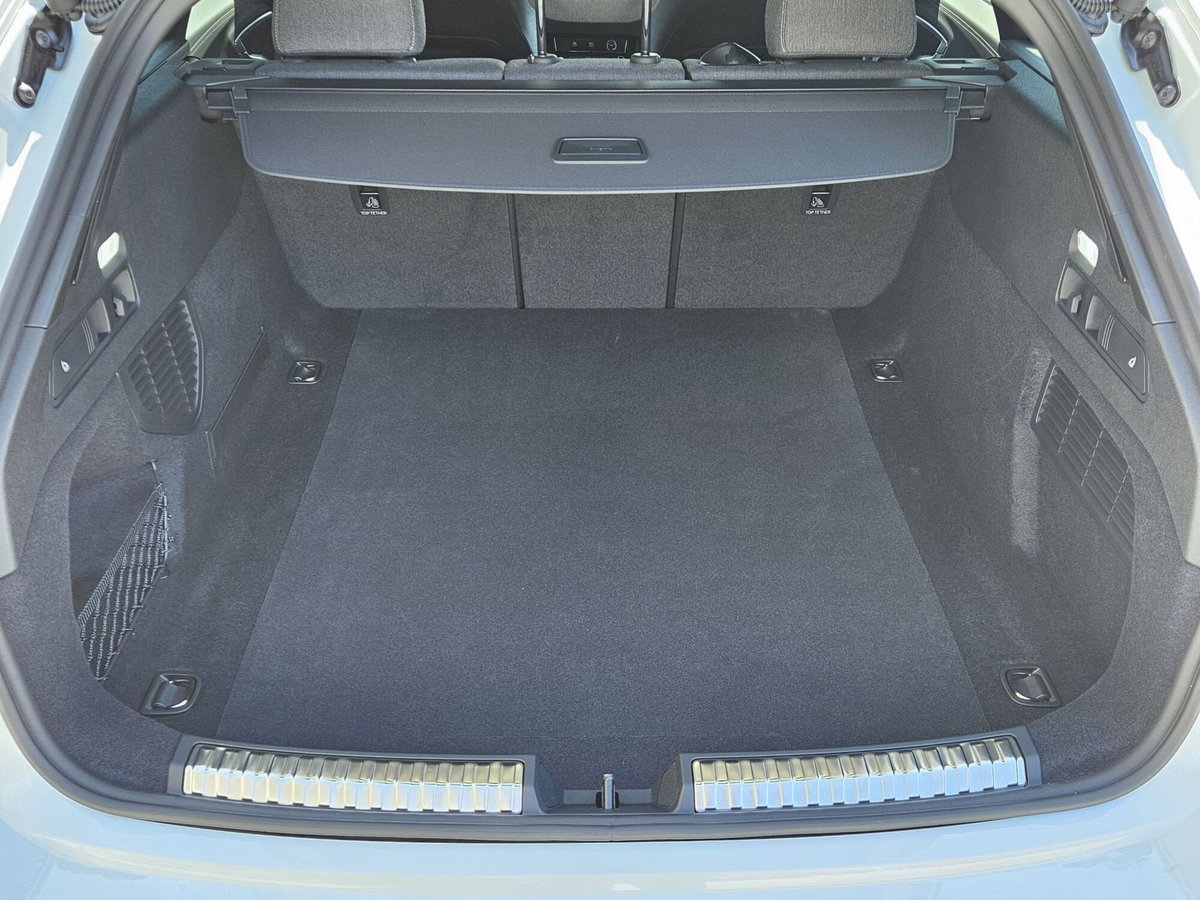 Audi A5 Avant 2.0 tdi mhev+ S line edition 204cv s-tronic (18)