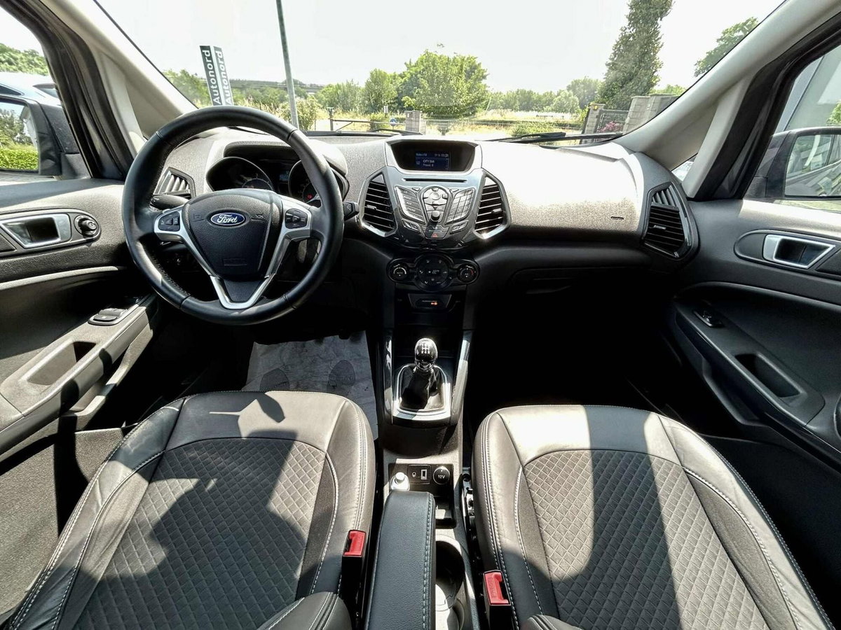 Ford EcoSport 1.5 TDCi 95 CV Titanium (10)