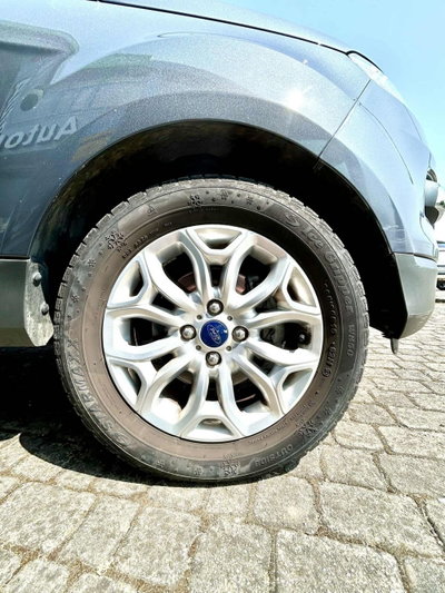 Ford EcoSport 1.5 TDCi 95 CV Titanium (7)
