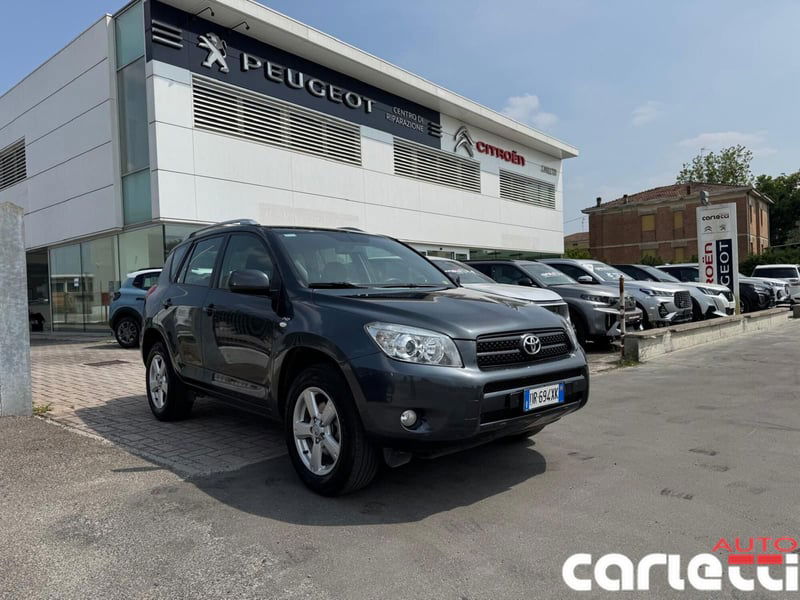 Toyota Rav4 2.2 D-4D 136 CV DPF Sol