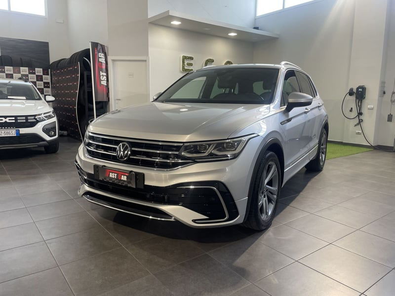 Volkswagen Tiguan 2.0 TDI 150 CV SCR DSG 4MOTION R-Line