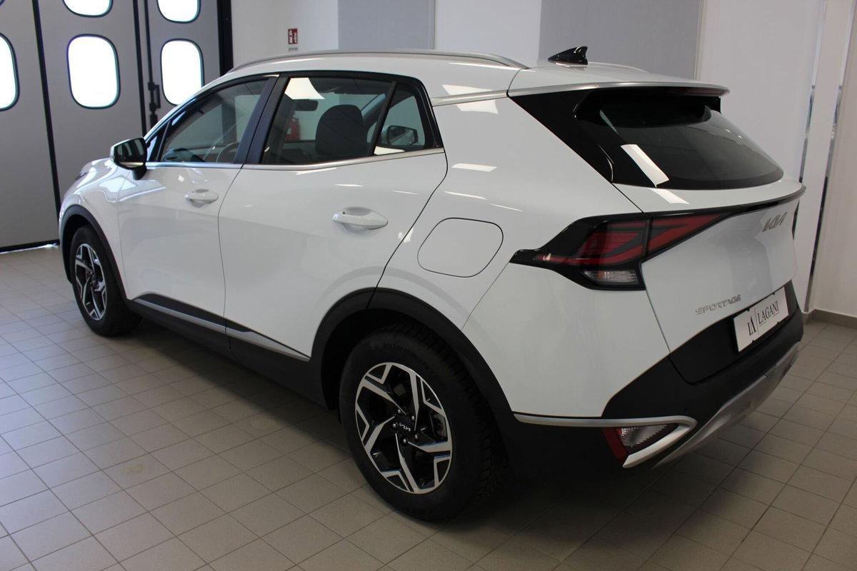 Kia Sportage 1.6 crdi mhev Style dct (6)