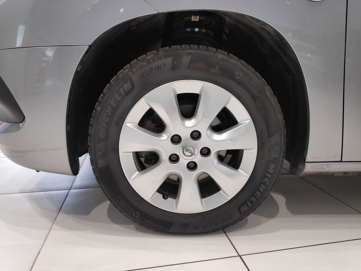 Opel Combo Life 1.5D 100 CV S&S Elegance (10)