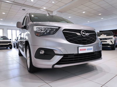 Opel Combo Life 1.5D 100 CV S&S Elegance (13)