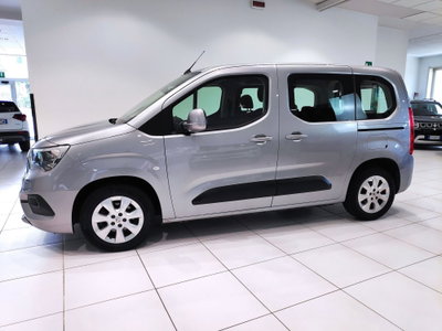 Opel Combo Life 1.5D 100 CV S&S Elegance (2)