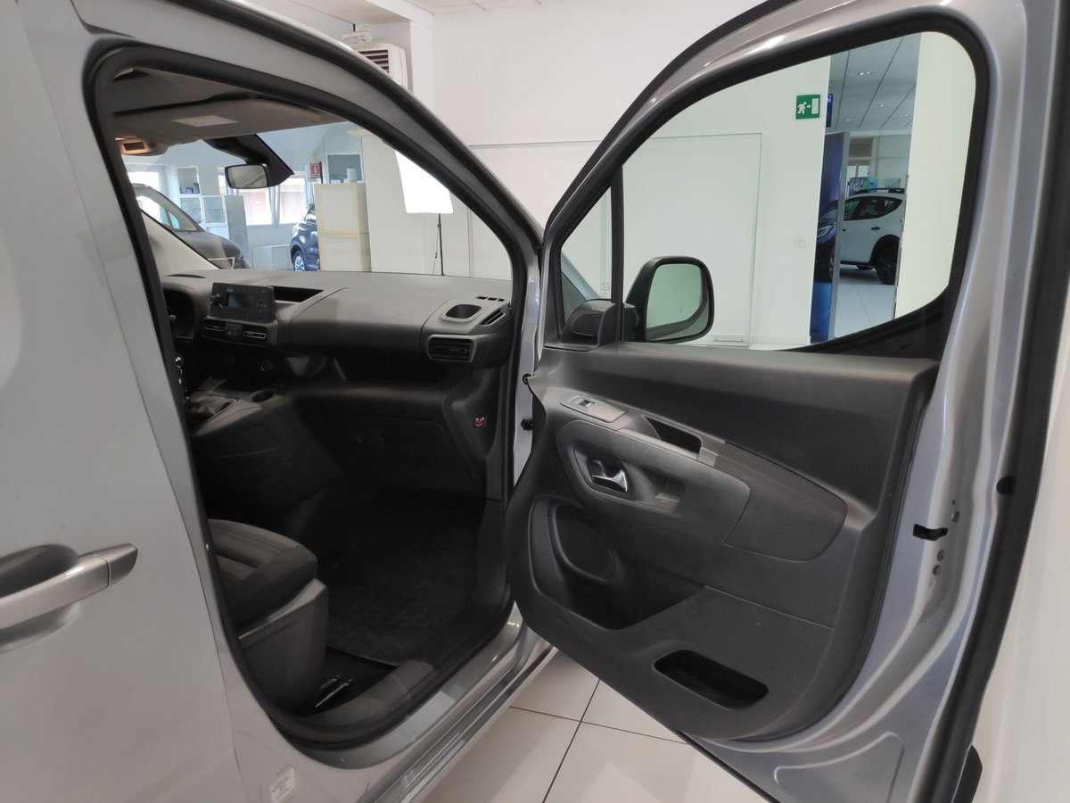 Opel Combo Life 1.5D 100 CV S&S Elegance (20)