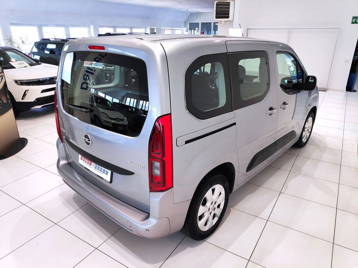 Opel Combo Life 1.5D 100 CV S&S Elegance (3)