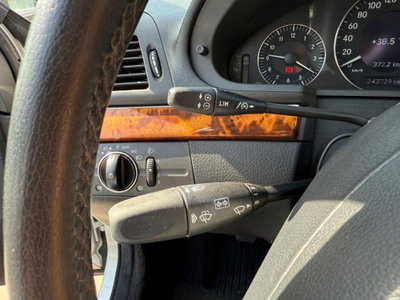 Mercedes-Benz Classe E 270 CDI cat Elegance (15)