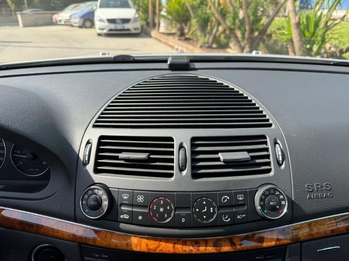 Mercedes-Benz Classe E 270 CDI cat Elegance (16)