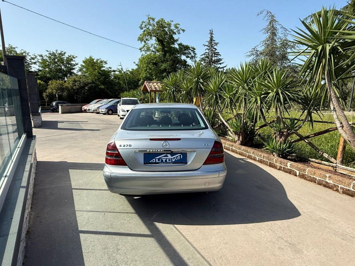 Mercedes-Benz Classe E 270 CDI cat Elegance (4)