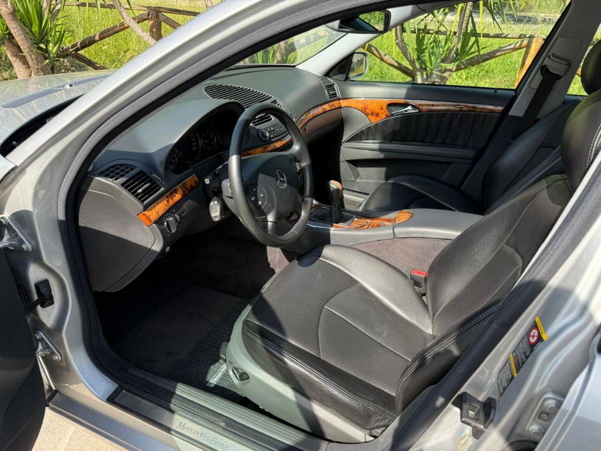 Mercedes-Benz Classe E 270 CDI cat Elegance (7)
