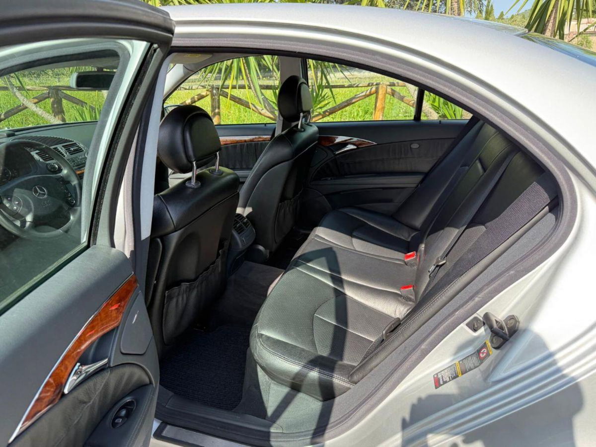 Mercedes-Benz Classe E 270 CDI cat Elegance (8)