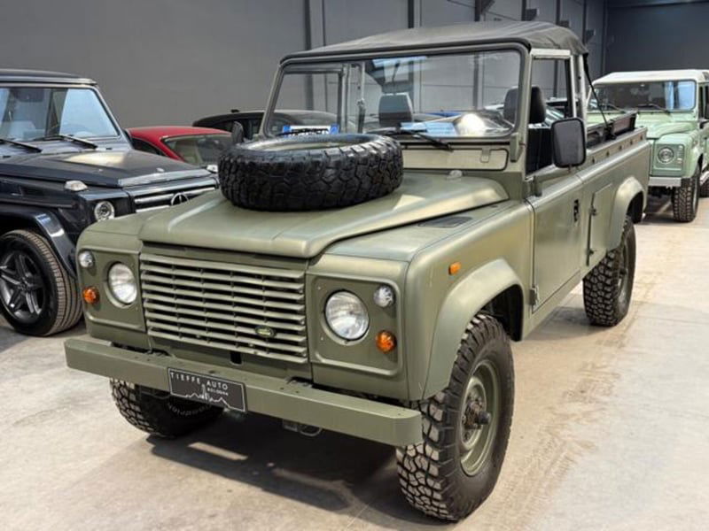 Land Rover Defender 90 3.5 V8 Station Wagon County