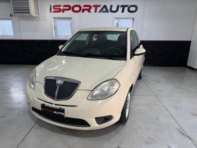 Lancia Ypsilon 1.2 New Oro usata